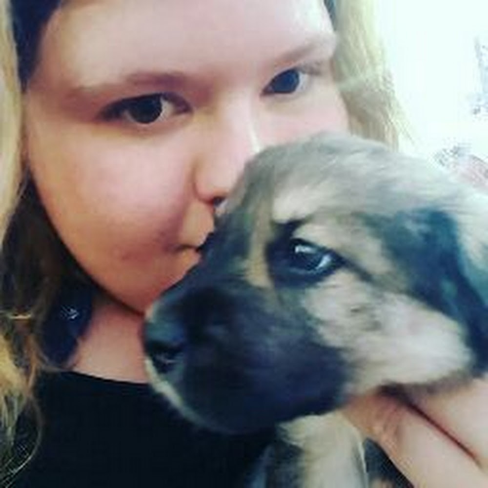 Meet your Posher, Allie